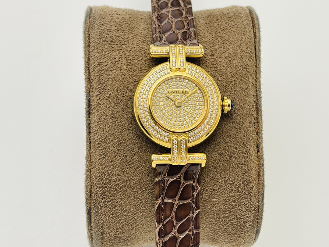 17Swiss-Cartier-Replica-Leather-strap-24MM