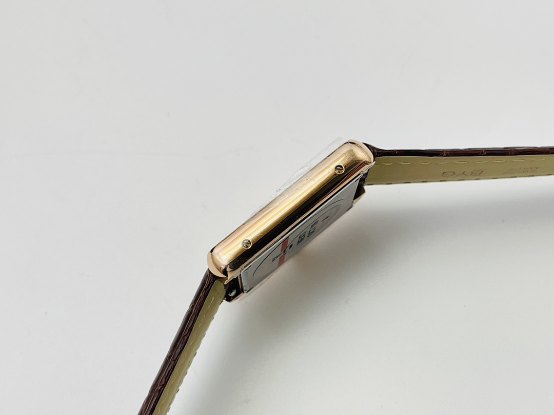 39Swiss-Cartier-Replica-Leather-strap-31MM-4