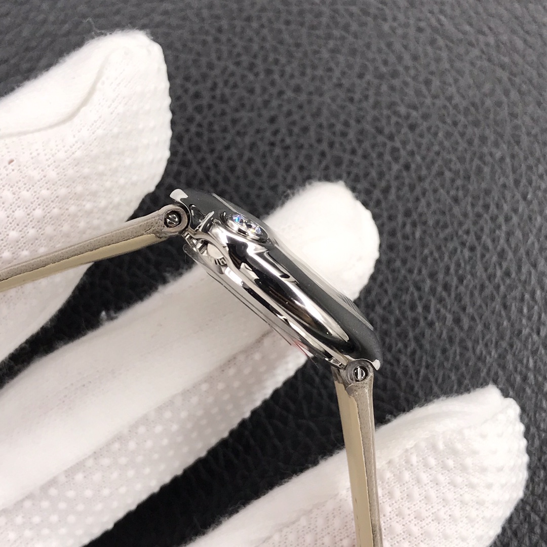 109Swiss-Cartier-Ballon-Bleu-Replica-Leather-strap-30MM-4