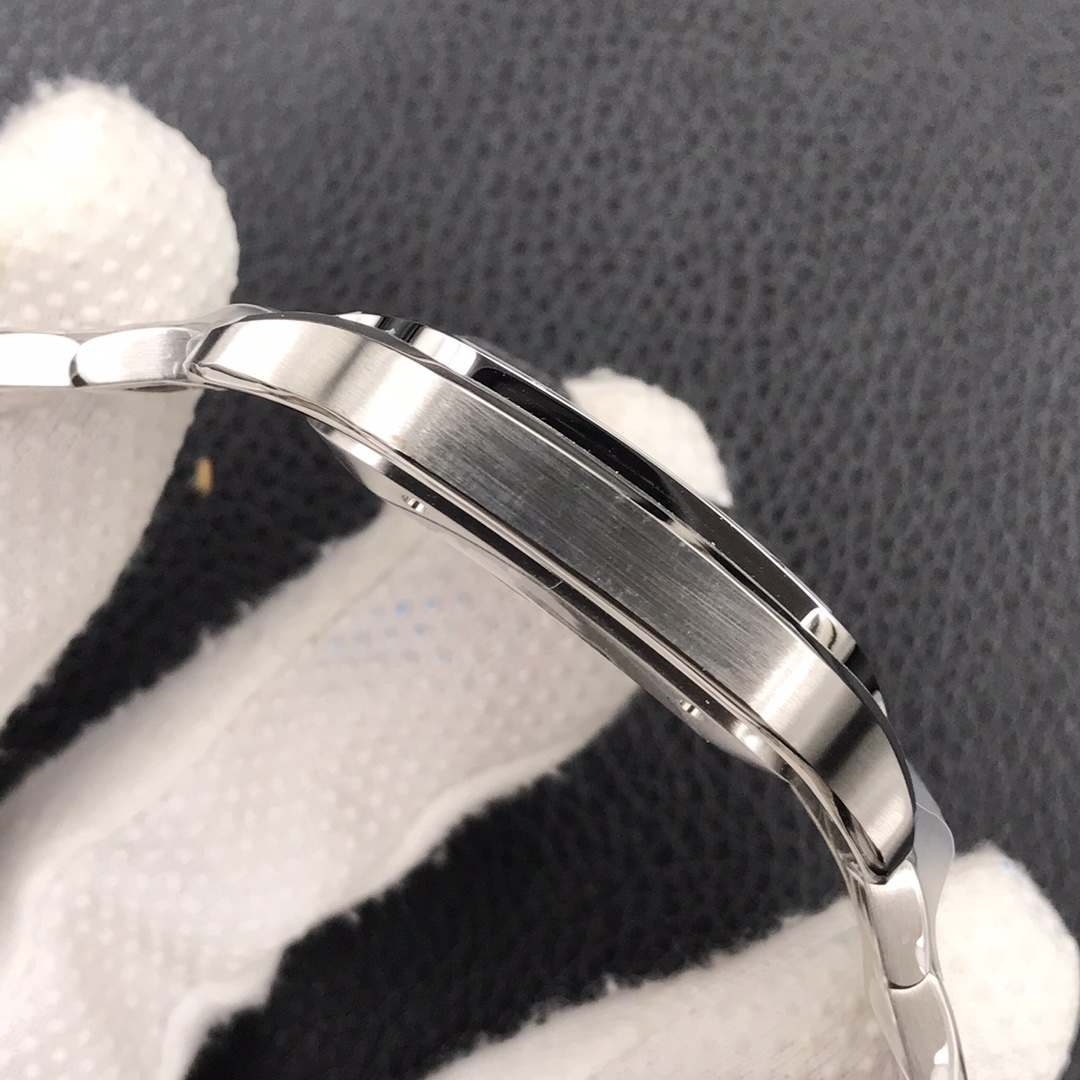 129Swiss-Cartier-Santos-Replica-WSSA0009-Stainless-steel-strap-39.8MM-5