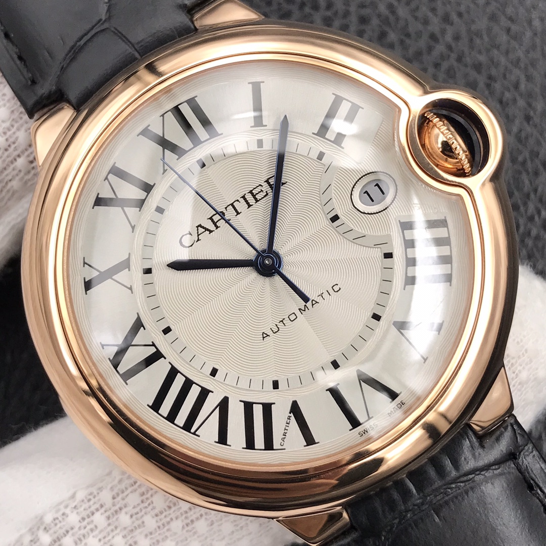 135Swiss-Cartier-Ballon-Bleu-Replica-Leather-strap-42MM-3