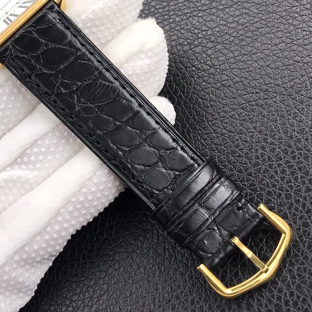 138Swiss-Cartier-Tank-Replica-Leather-strap-24x31MM-7