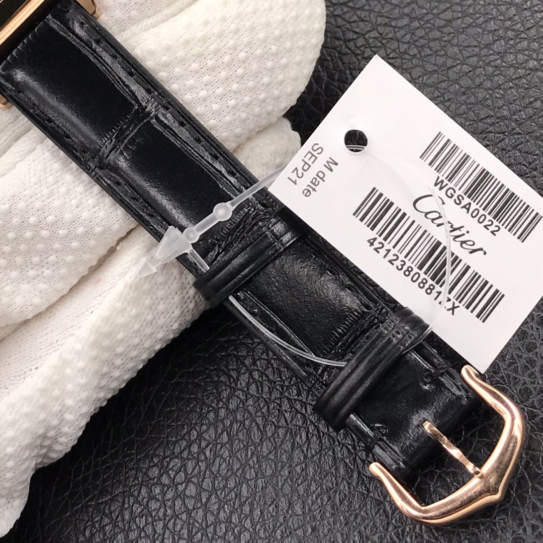 141Swiss-Cartier-Santos-Replica-Leather-strap-43.5MM-7