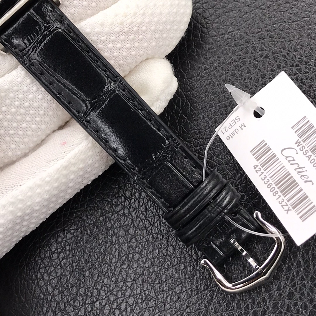 144Swiss-Cartier-Santos-Replica-Leather-strap-43.5MM-7