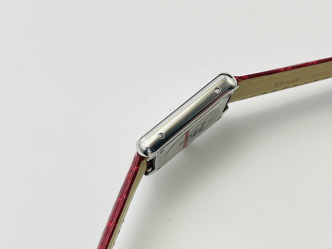 42Swiss-Cartier-Replica-Leather-strap-31MM-4