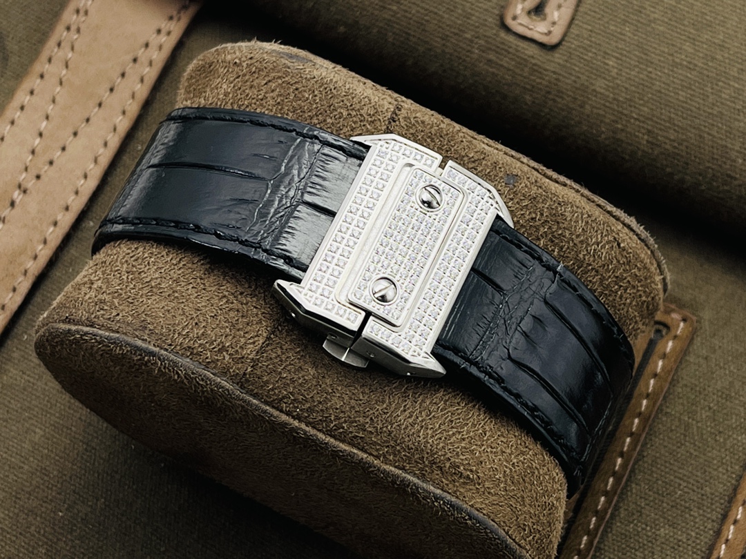 48Swiss-Cartier-Santos-Replica-WM501751-Leather-strap-41MM-8