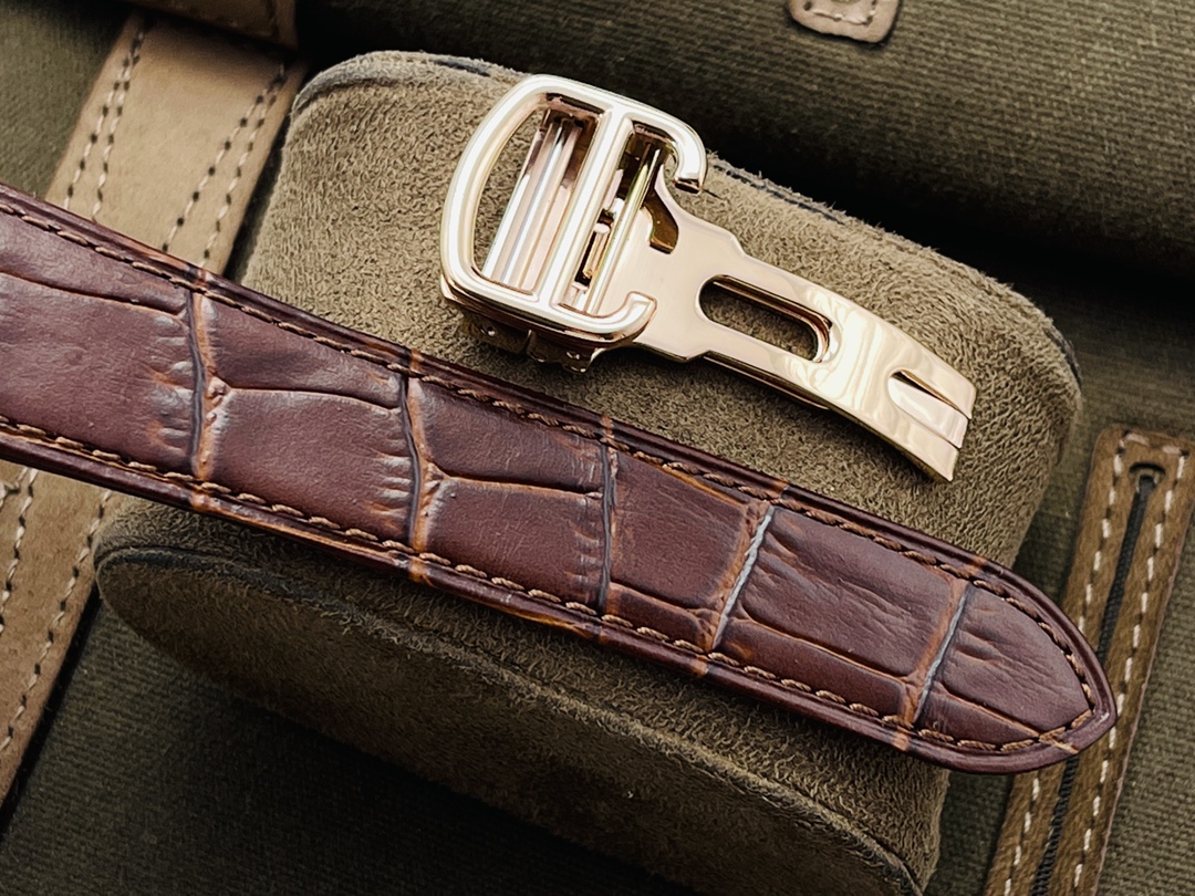 51Swiss-Cartie-Replica-HPI00593-Leather-strap-40MM-8