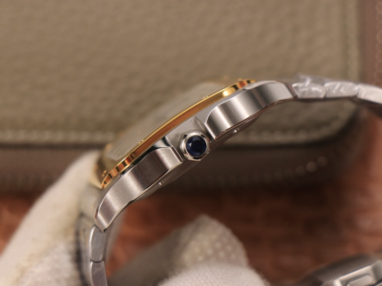 62Swiss-Cartie-Santos-Replica-Stainless-steel-strap-39.8MM-4