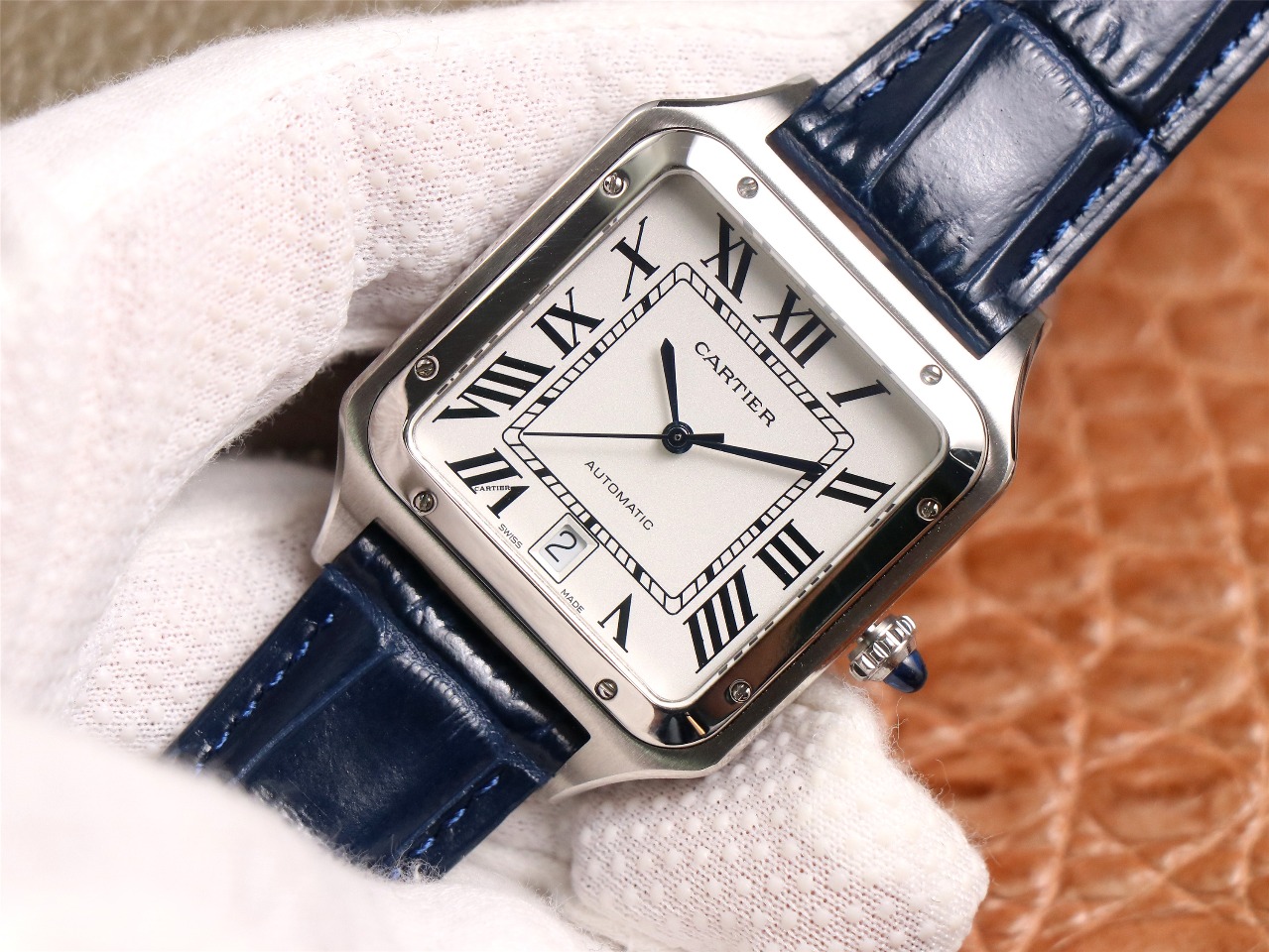 66Swiss-Cartie-Santos-Replica-Leather-strap-52MM-1