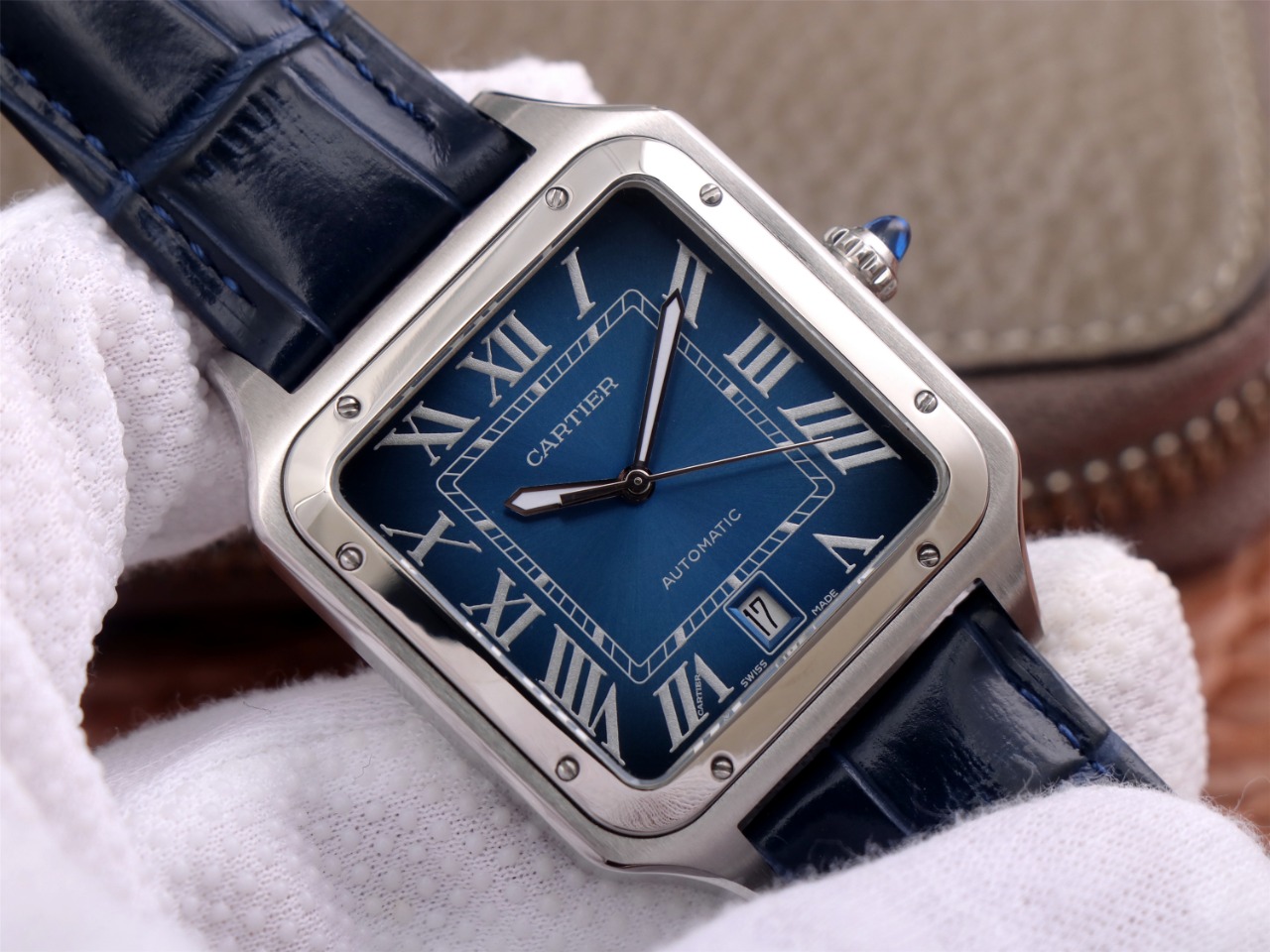 68Swiss-Cartie-Santos-Replica-Leather-strap-52MM-3