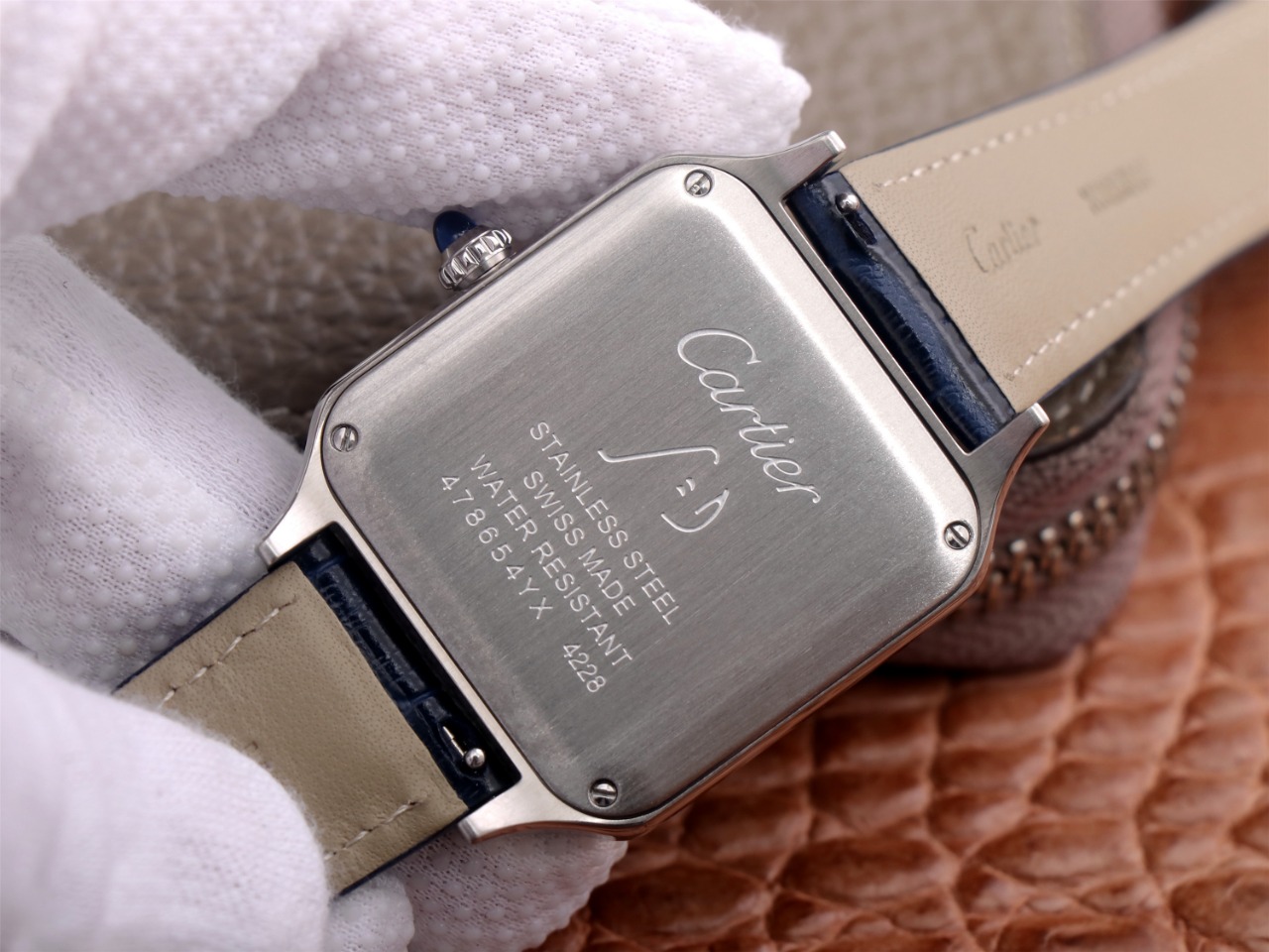 68Swiss-Cartie-Santos-Replica-Leather-strap-52MM-6