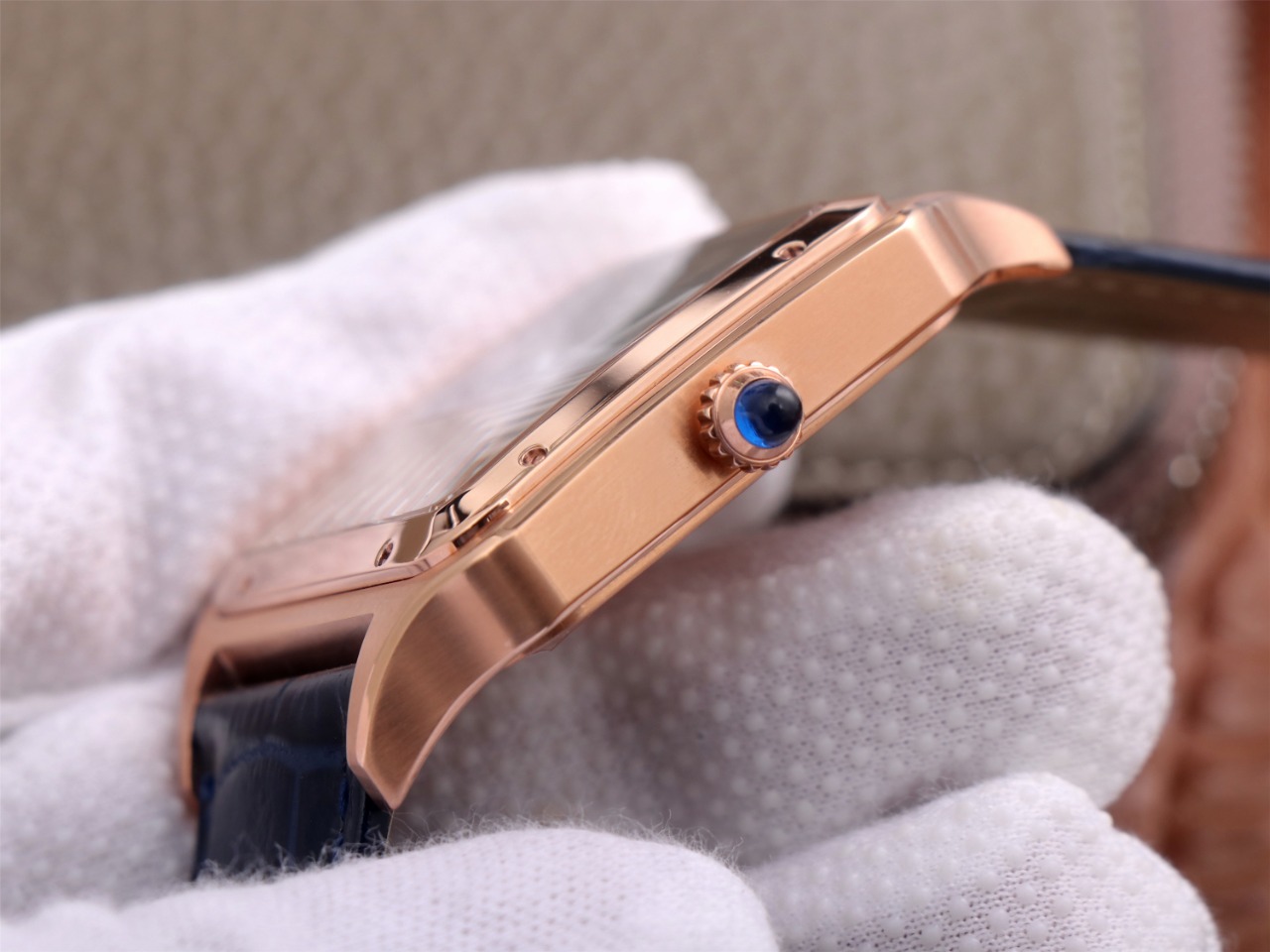 70Swiss-Cartie-Santos-Replica-Leather-strap-52MM-4