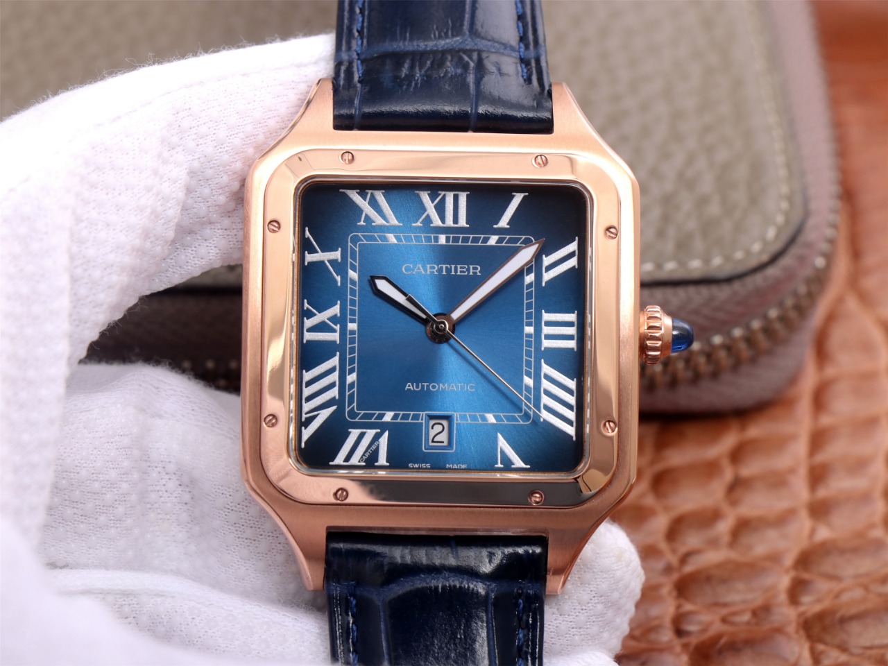 70Swiss-Cartie-Santos-Replica-Leather-strap-52MM
