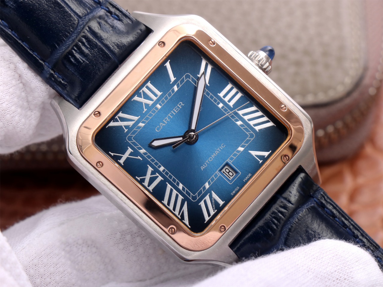 72Swiss-Cartie-Santos-Replica-Leather-strap-52MM-3