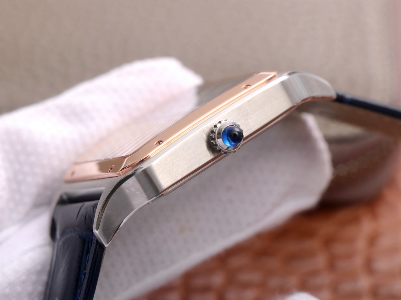 72Swiss-Cartie-Santos-Replica-Leather-strap-52MM-4