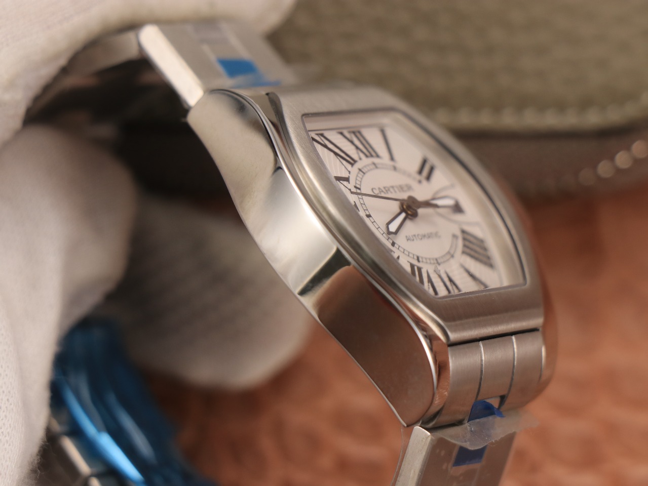 76Swiss-Cartie-Roadster-Replica-Stainless-steel-strap-41.3MM-5
