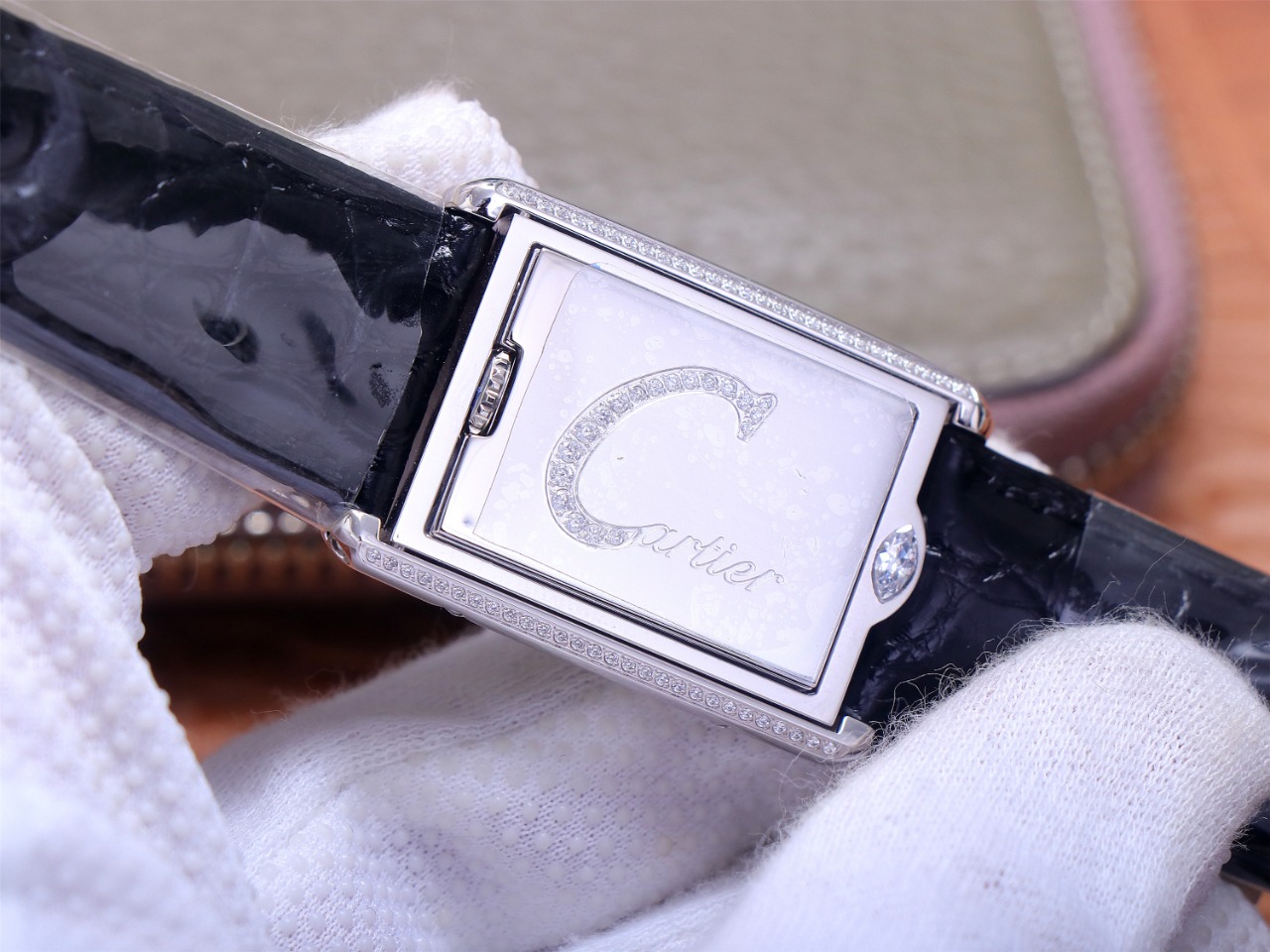 79Swiss-Cartie-Tank-Replica-Leather-strap-31MM-4