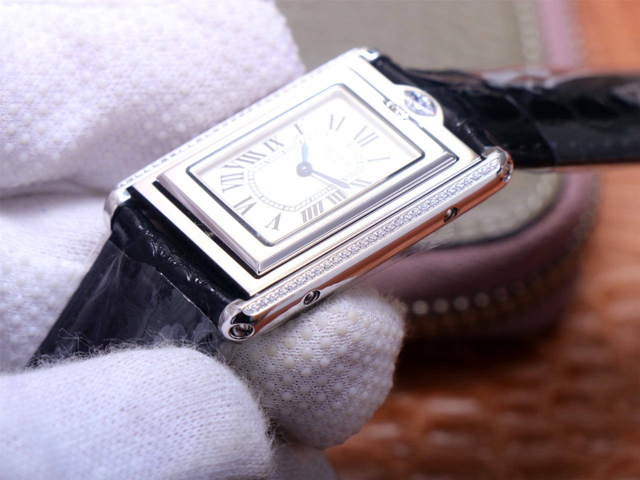 79Swiss-Cartie-Tank-Replica-Leather-strap-31MM-5