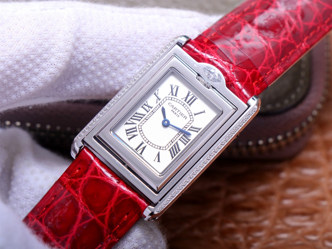 81Swiss-Cartie-Tank-Replica-Leather-strap-31MM-2