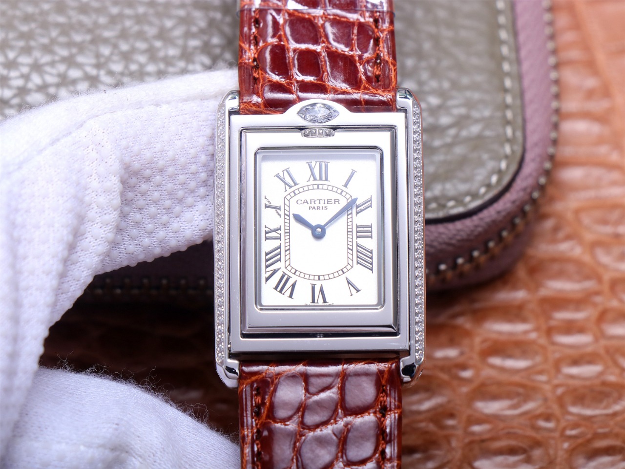 82Swiss-Cartie-Tank-Replica-Leather-strap-31MM