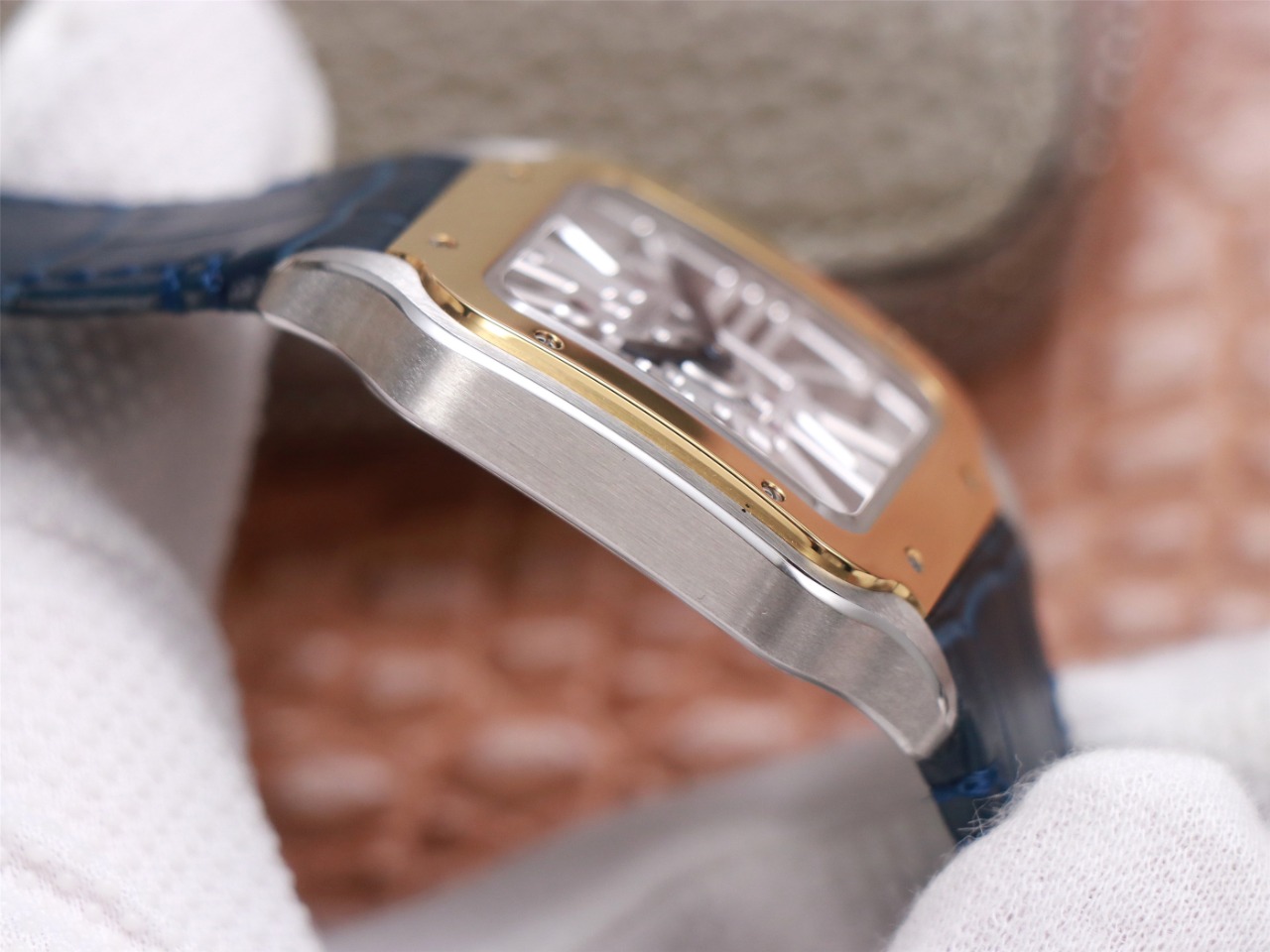 84Swiss-Cartie-Santos-Replica-Leather-strap-39.8MM-5
