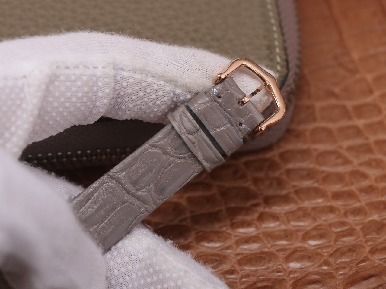 92Swiss-Cartie-Ballon-Bleu-Replica-Leather-strap-30MM-7
