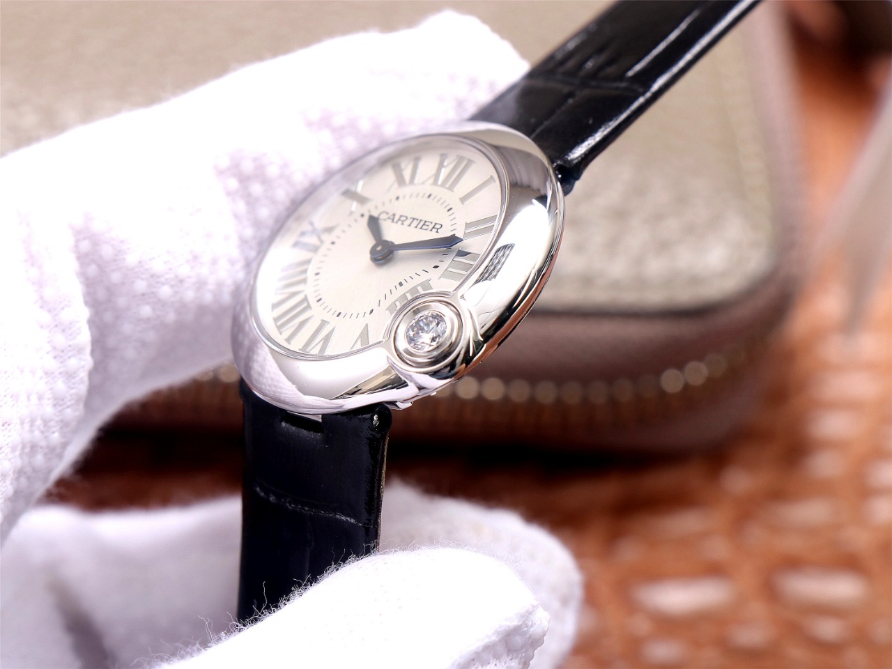 95Swiss-Cartie-Ballon-Bleu-Replica-Leather-strap-30MM-4