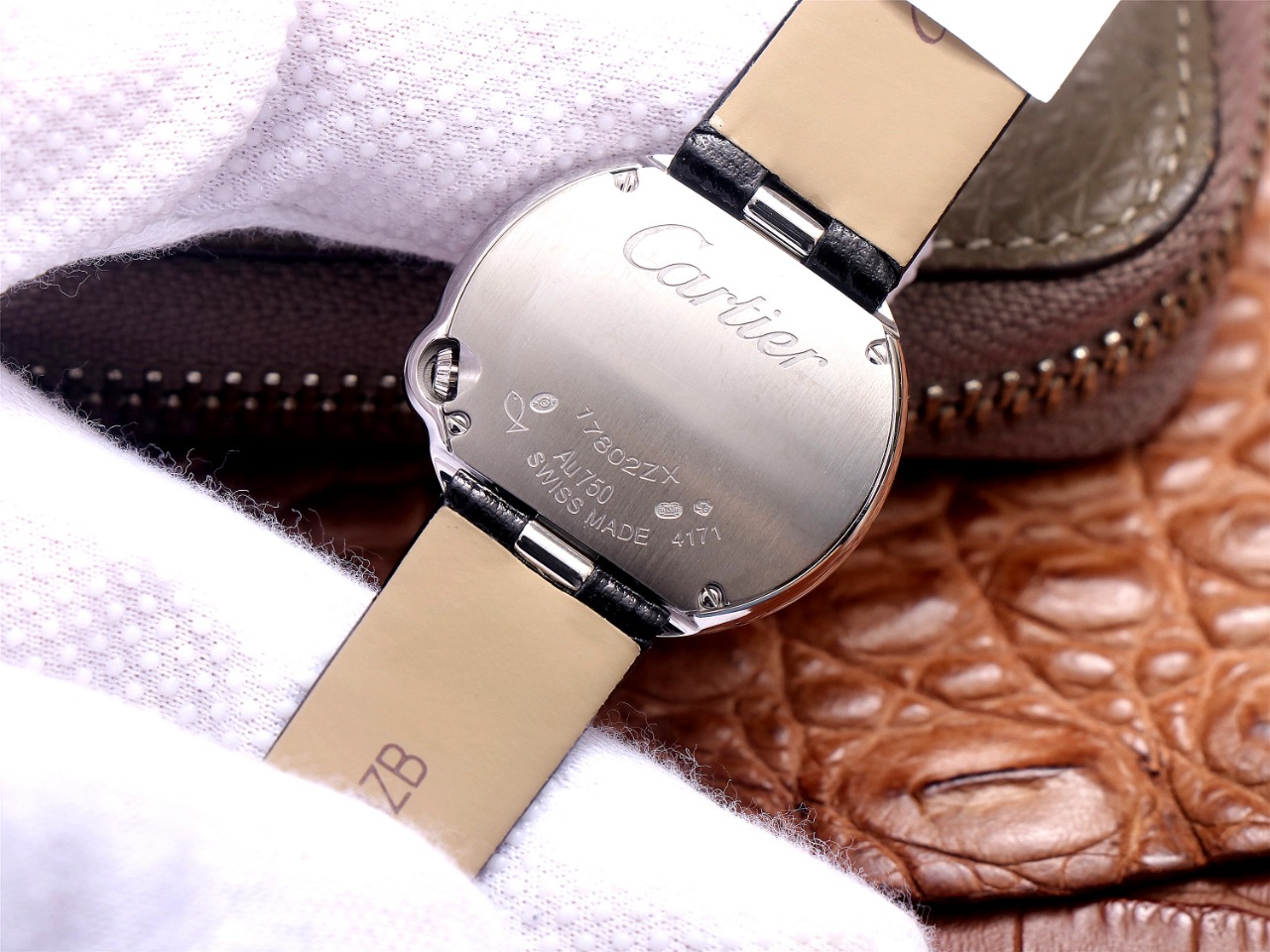 95Swiss-Cartie-Ballon-Bleu-Replica-Leather-strap-30MM-6